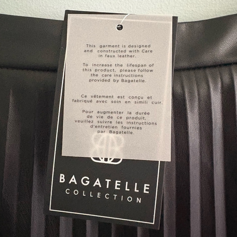 Bagatelle Black A-Line Pleated Skirt - Picture 6 of 13